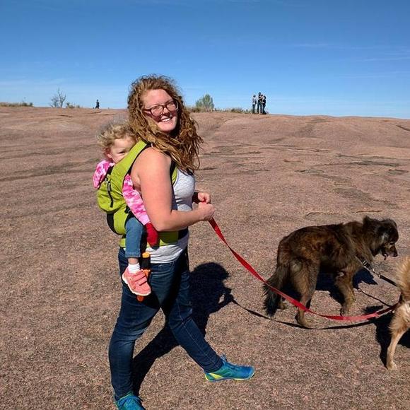 Meet your Posher, Sara