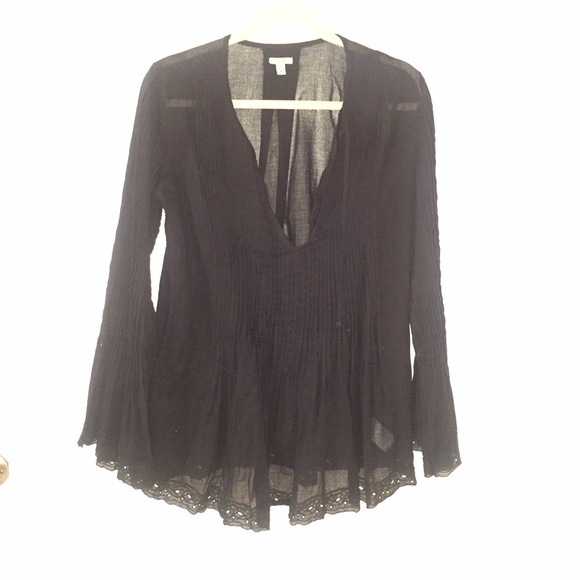 Ecote Pintuck Bell Sleeve Tunic