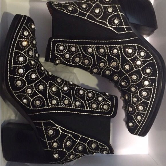 (Reserved)After Dark Boot by Jeffrey Campbell - Picture 3 of 4