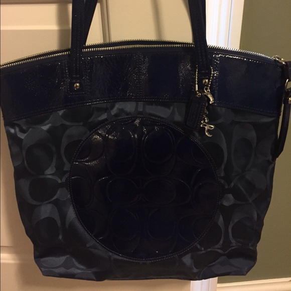 Coach tote!!!