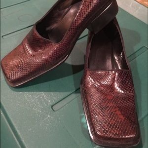 Enzo Angolini Snake Shoes