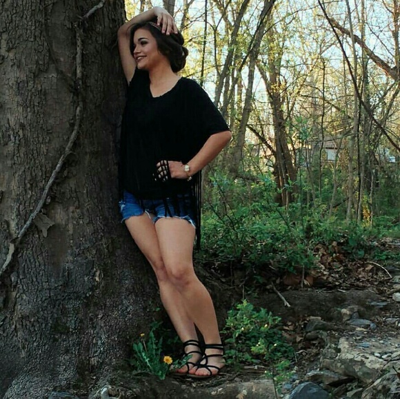 Last One - Our Fav Black Fringe Tee - Picture 4 of 4