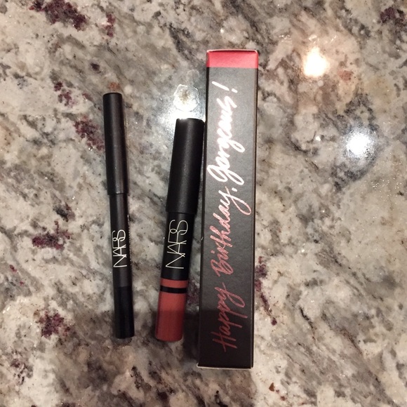 Nars + bare minerals lipsticks and eyeliner - Picture 1 of 4