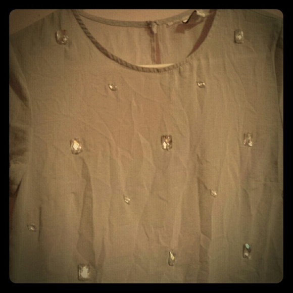 H&M short sleeved jeweled top!