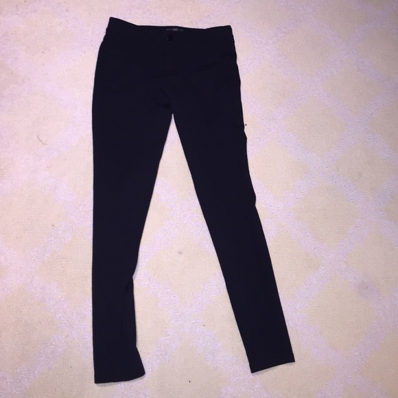 Mossimo black size 6 jeggings