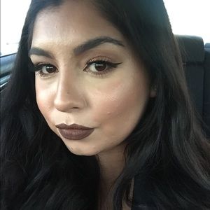 Meet your Posher, Priscilla