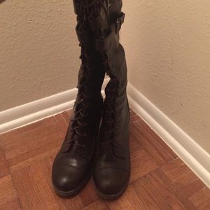 Sexy boots 👢
