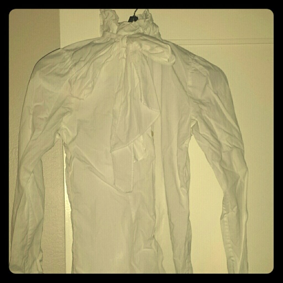 Ralph Lauren ruffled necktie button down