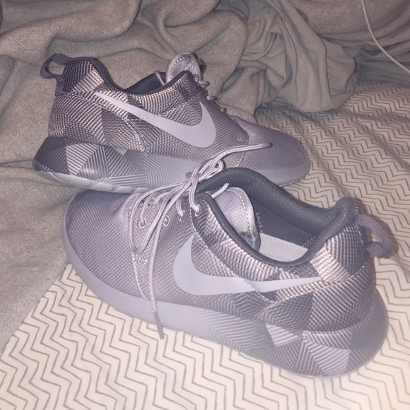 Nike Roshes