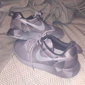 Nike Roshes