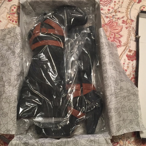 🚫SOLD🚫Brand 67 Leather KneeHigh Boots from Spain - Picture 3 of 4