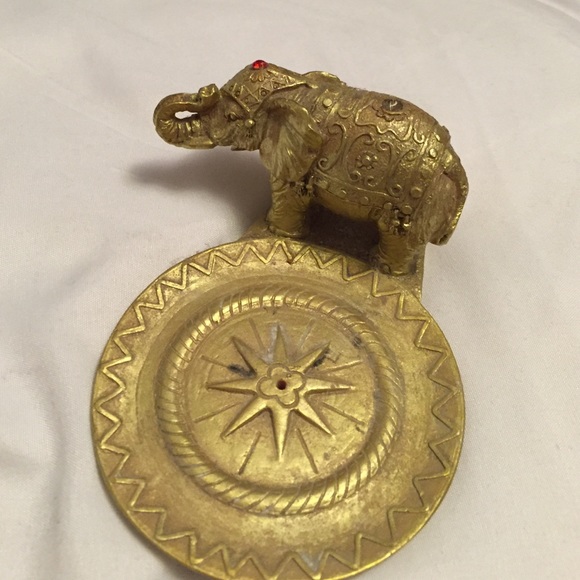 Elephant incense holder