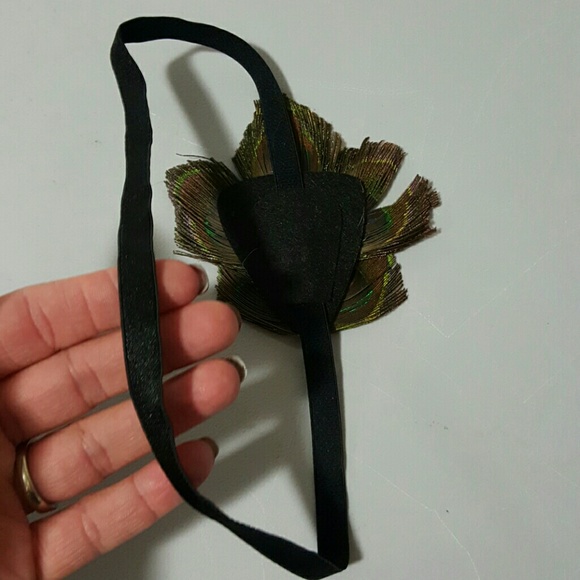 DONATED*   ☆HOST PICK☆ Peacock Feathered Headband - Picture 2 of 2