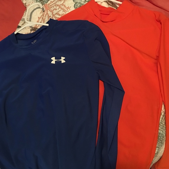 4 Under armour long sleeves compression