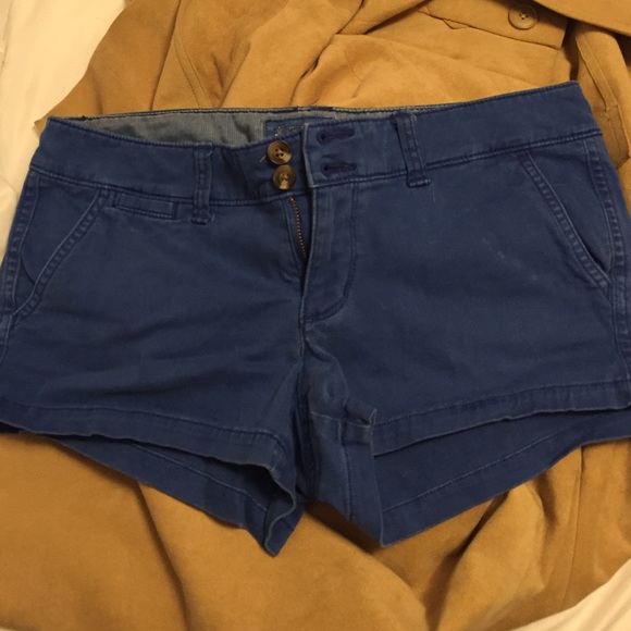 Colbalt blue AE shorts