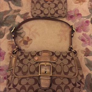 Coach handbag/gold leather & signature wristlet
