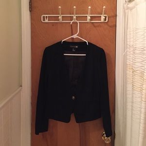 Cropped blazer, Forever 21, size medium