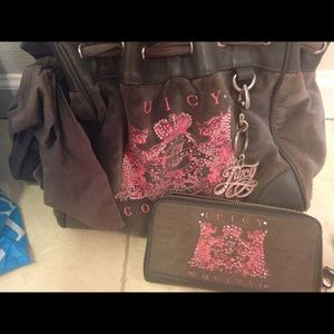 Juicy Couture Daydreamer Purse