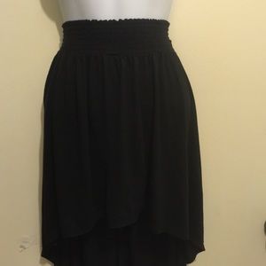 Black long back tale short  skirt Sz X Large