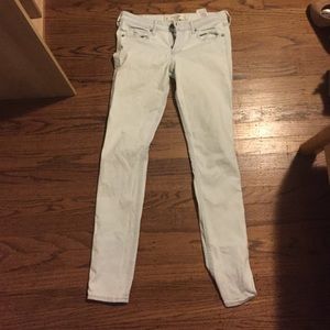 Light Wash Skinny Jeans