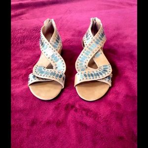 Really cute & comfortable boutique sandal, size 37