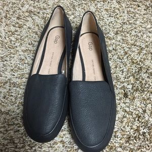 Brand new gap loafers size 8 women's