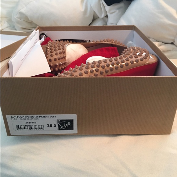 Christian Louboutin Nude Alti Spike 38.5 - Picture 4 of 4