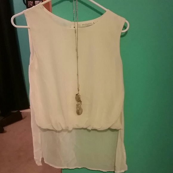 White tank