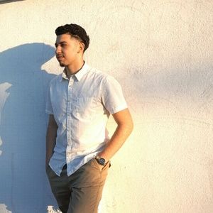 Meet your Posher, Kenneth