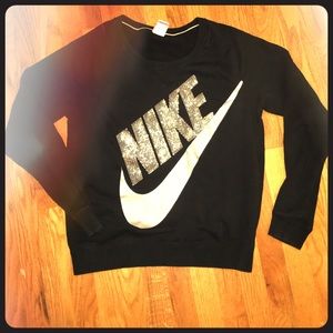 Nike pullover glitter