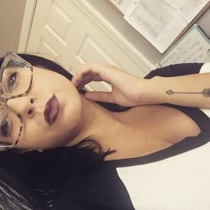 Meet your Posher, Andrea