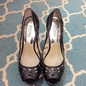 Michael Kors black heels. GREAT CONDITION.