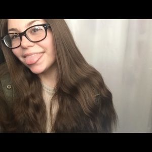 Meet your Posher, Alana