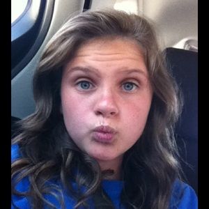 Meet your Posher, Julia