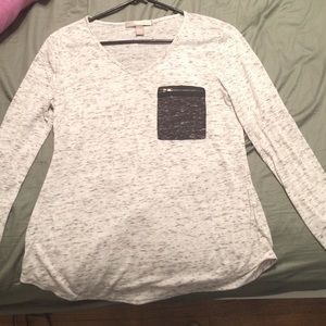 Forever 21 long sleeve V neck