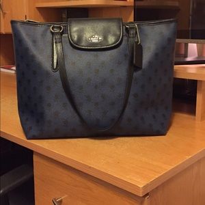 Coach Handbag (tote)