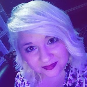 Meet your Posher, Starla