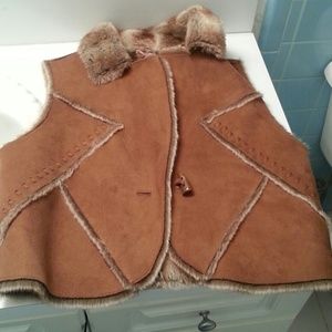 Fur vest