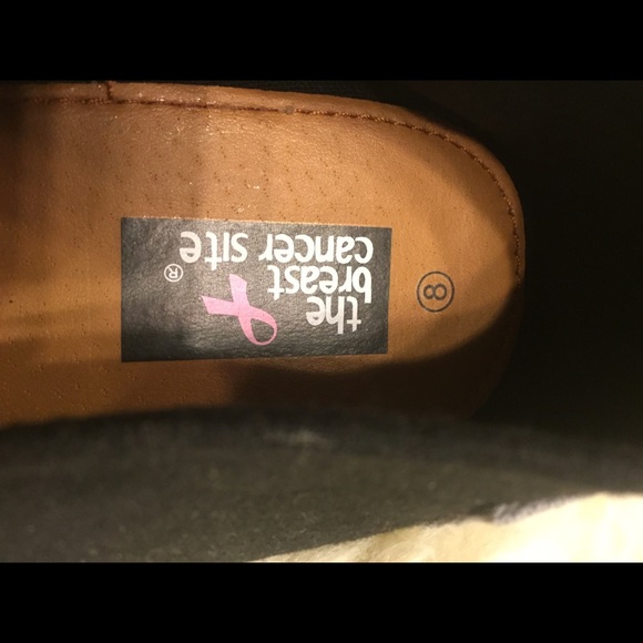 NEW canvas, slip on shoes - Picture 3 of 3