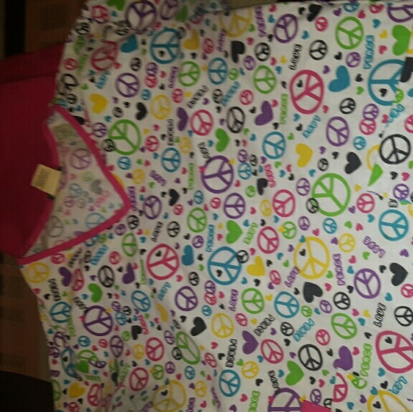 Scrub top