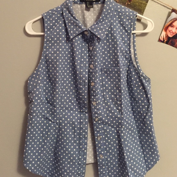 Polka dot chambray buttonup