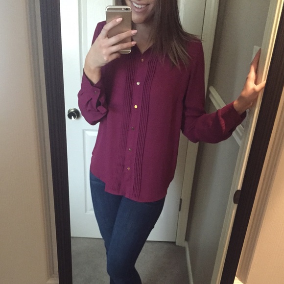 Cute Raspberry Button Down Chiffon Top - Picture 4 of 4