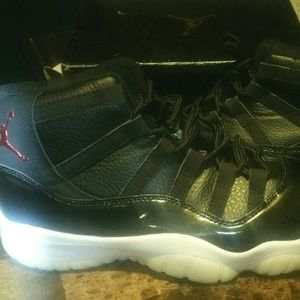 Retro air jordans 11