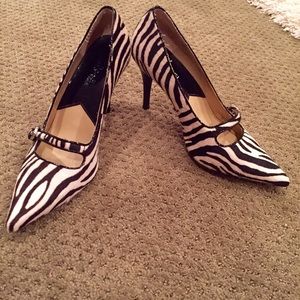 Michael Kors zebra pointed toe heels