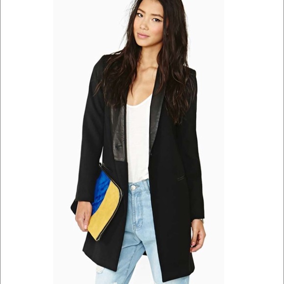 BB Dakota Coat - Picture 1 of 2