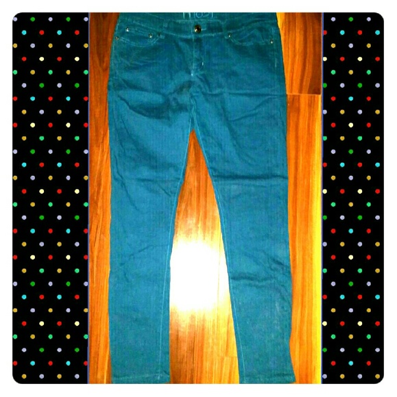 Blue low waist paints