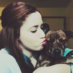 Meet your Posher, Ema