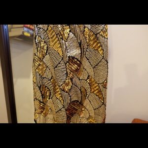 Sequin detail sleeveless top