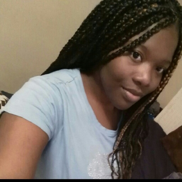 Meet your Posher, Ladaysha - Picture 1 of 1