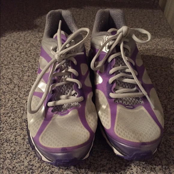 Women's Nike AirMax - Size 7